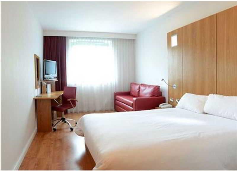 ibis Styles Barnsley Otel Dış mekan fotoğraf